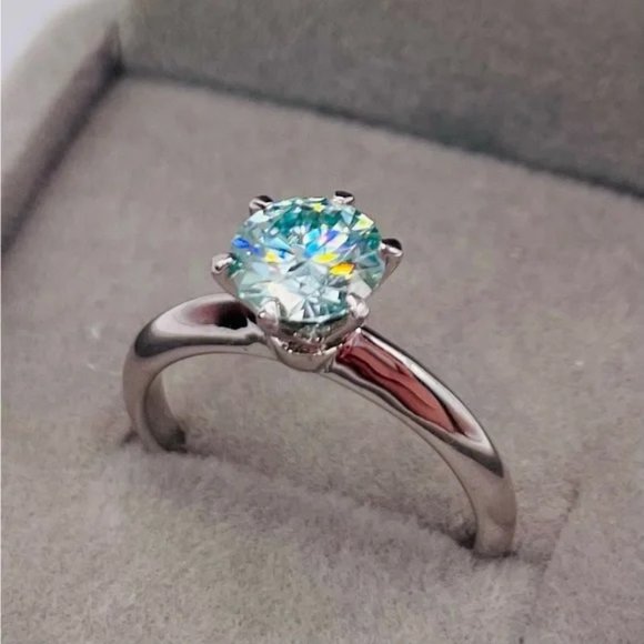 Jewelry - 1ct Lab Created Blue Diamon Ring